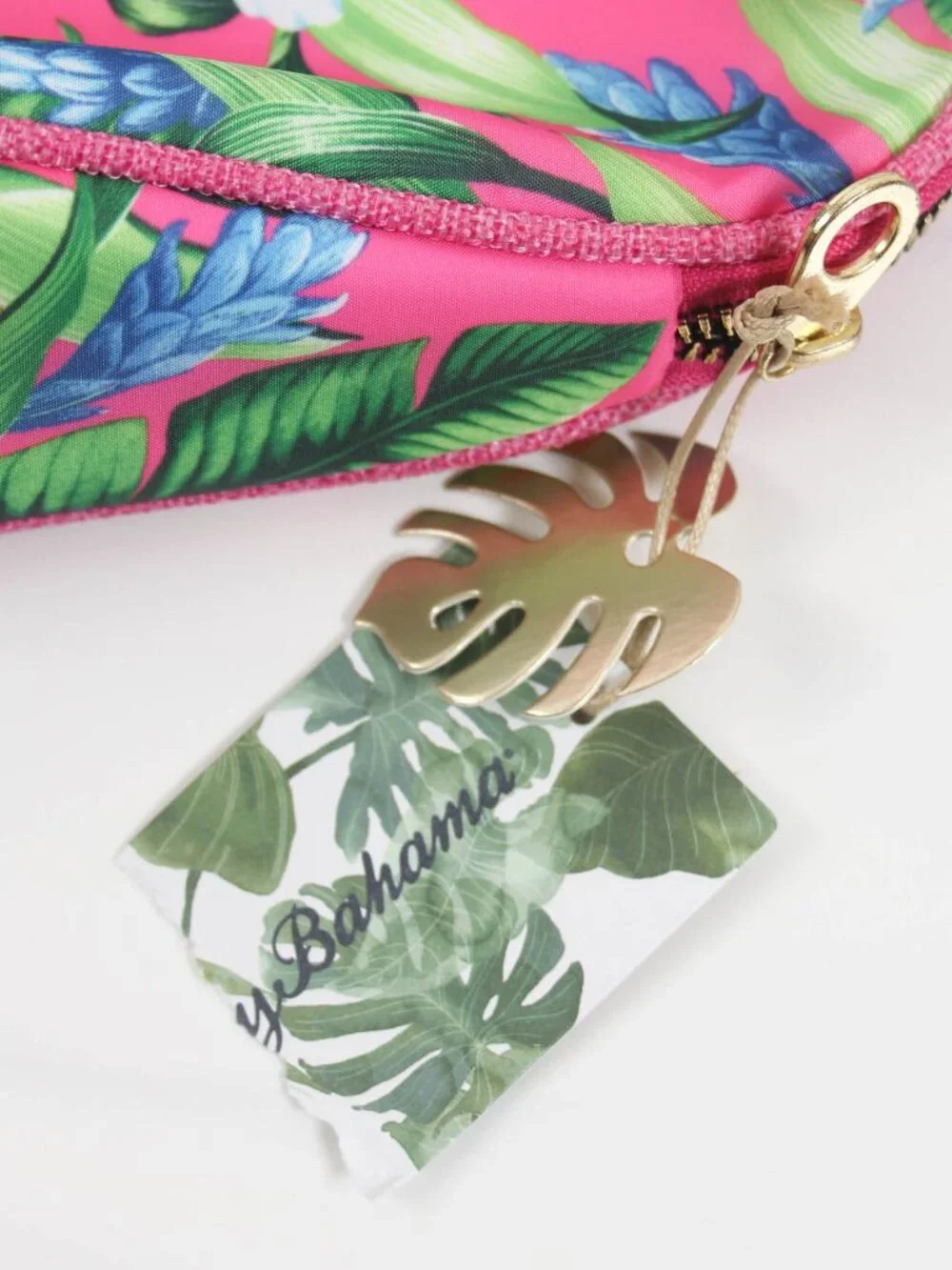 Tommy Bahama NWT Pink Tropical Floral Cosmetic Bag